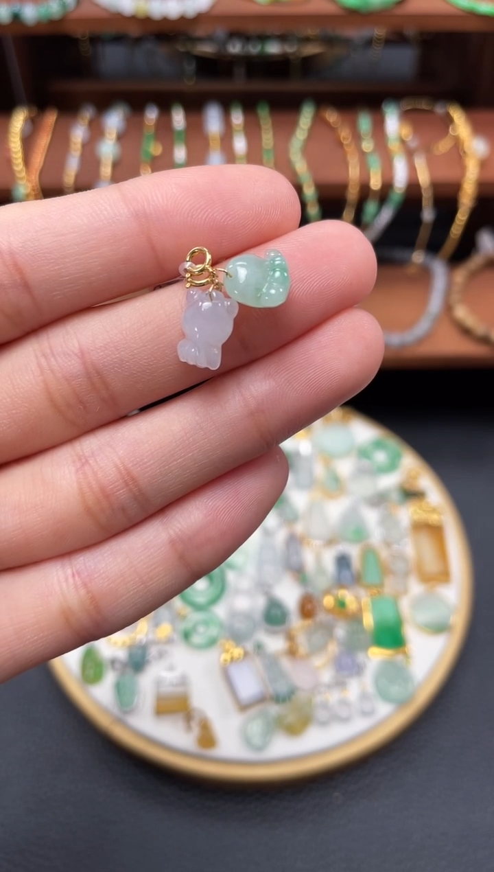 【闪购商品】翡翠吊坠(不含链)18K金镶嵌2个 JK538