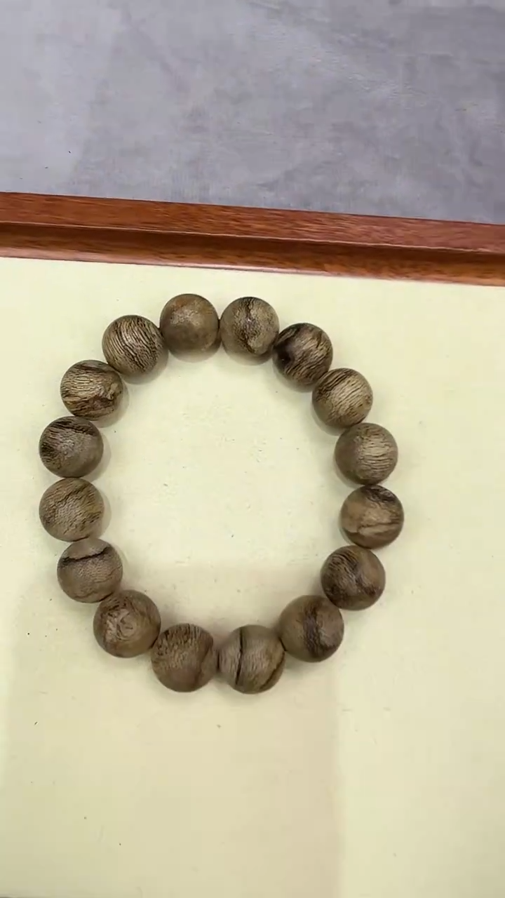 【闪购商品】沉香手串1.4加里曼丹单圈16颗15.9克