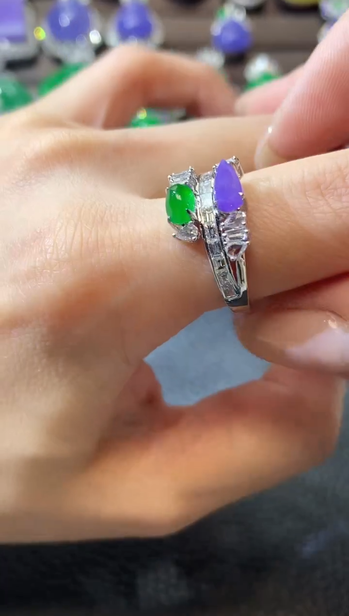 翡翠戒指18K金镶嵌C67翡翠