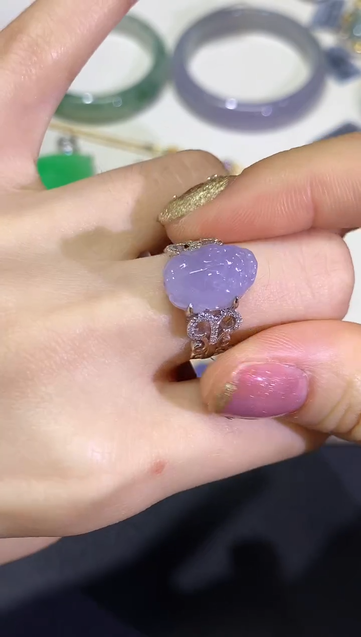 【闪购商品】翡翠颈饰18K金镶嵌团购23