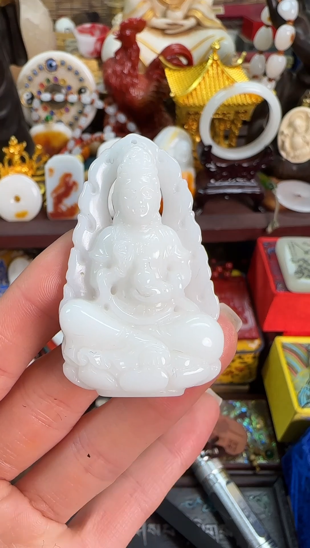 95维吾尔 新疆雕工设计款牌子一个 大气