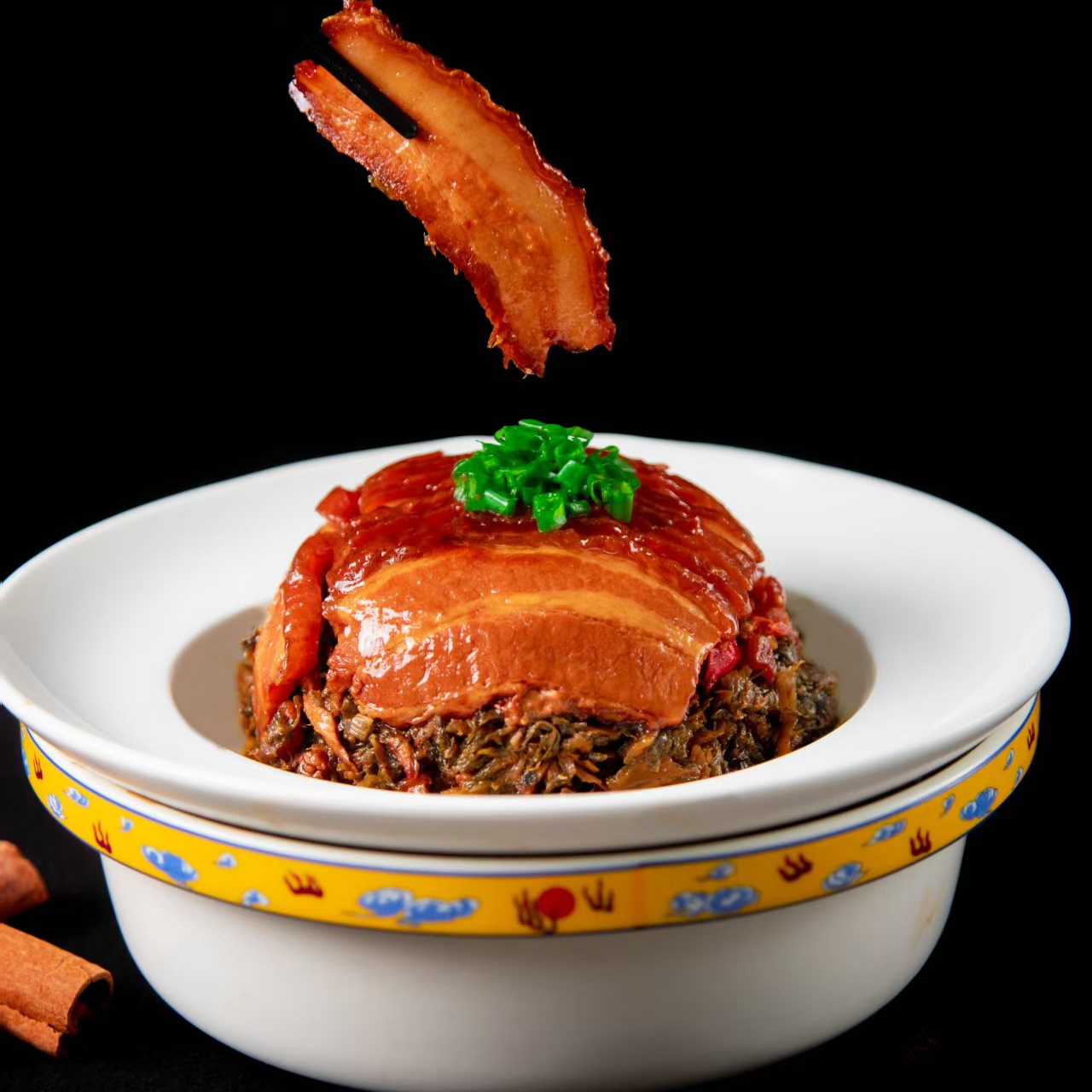 虎皮梅菜扣肉真空新鲜肉下酒预制菜家用饭店无添加剂加热即食小碗