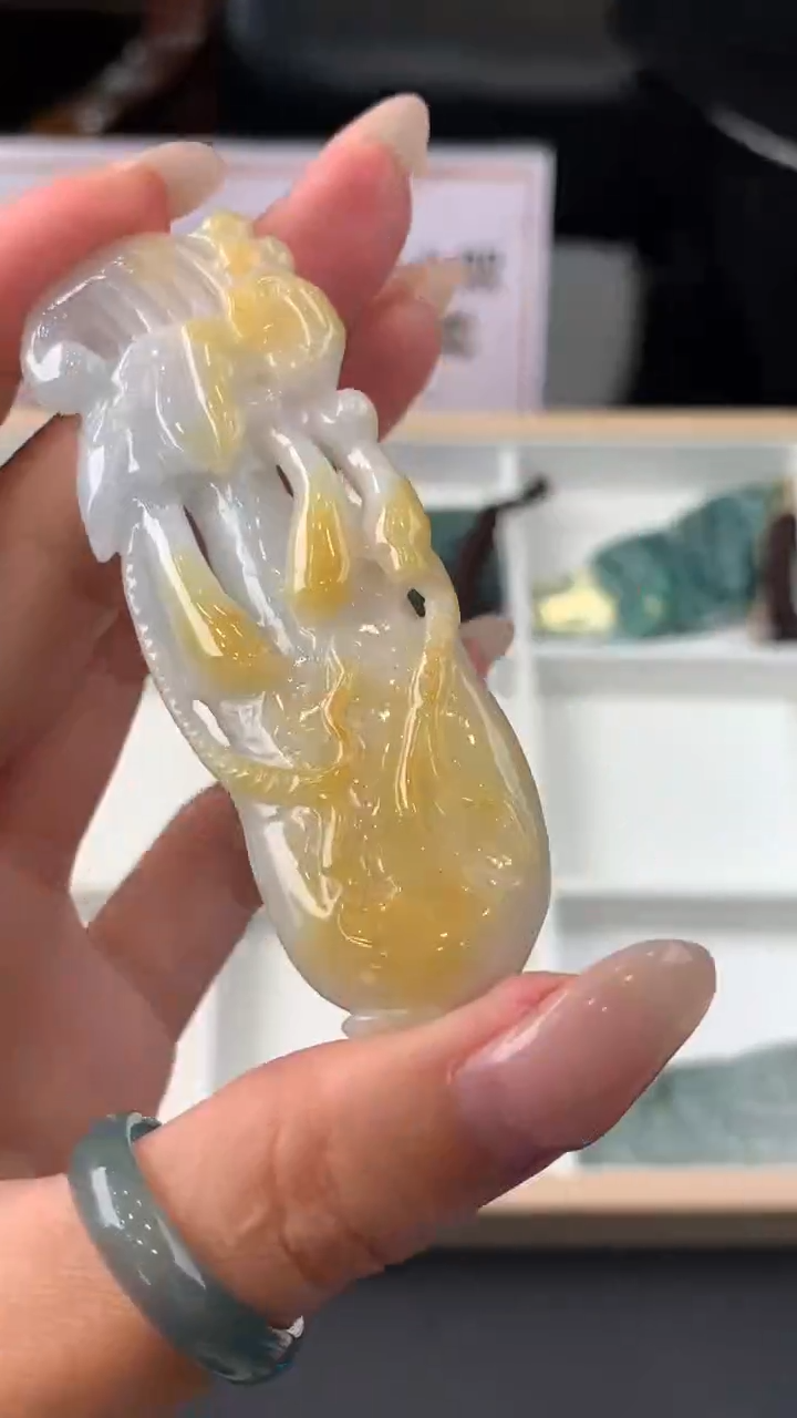 【闪购商品】定制翡翠未镶嵌不退不换CMH1件-A