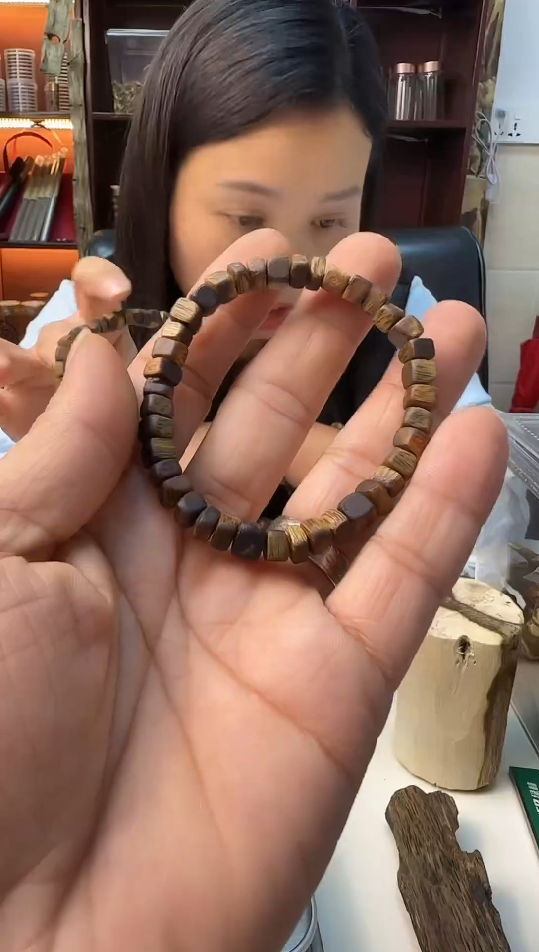 沉香碎屑沉香小方糖99沉卡6单圈多样性发一