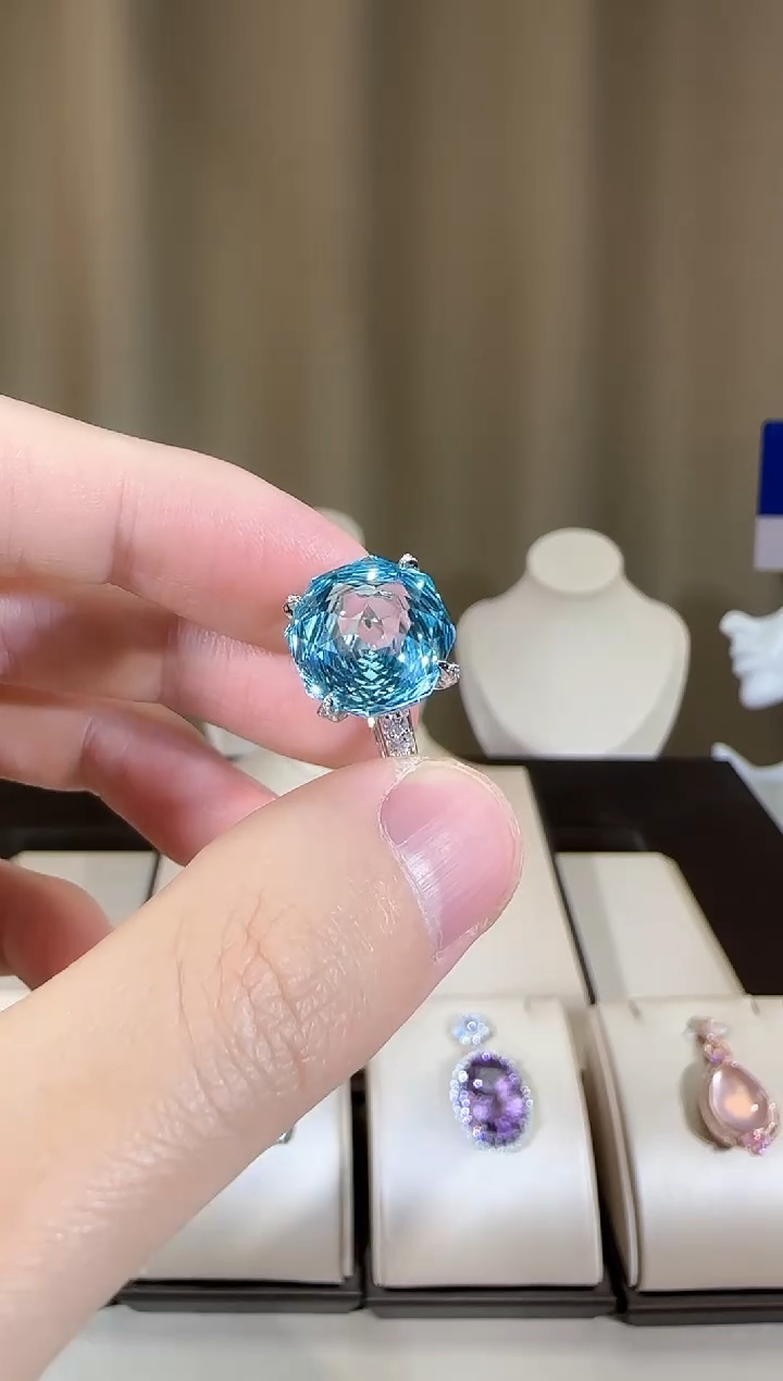 【闪购商品】托帕石戒指银S925镶嵌12mm玫瑰款