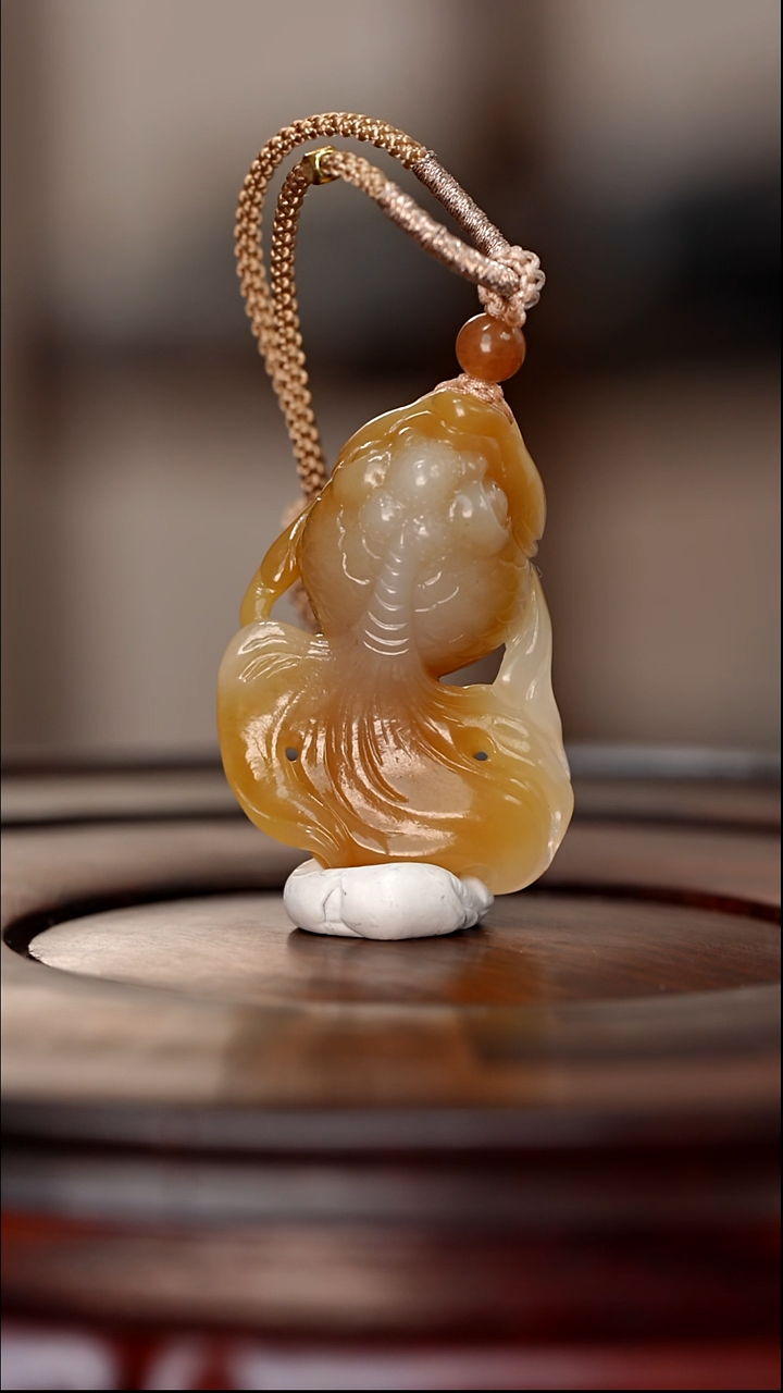 未镶嵌和田玉挂件和田玉