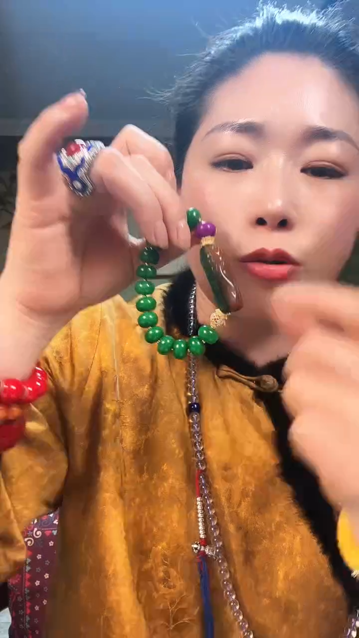 【闪购商品】树脂制品0000000T604