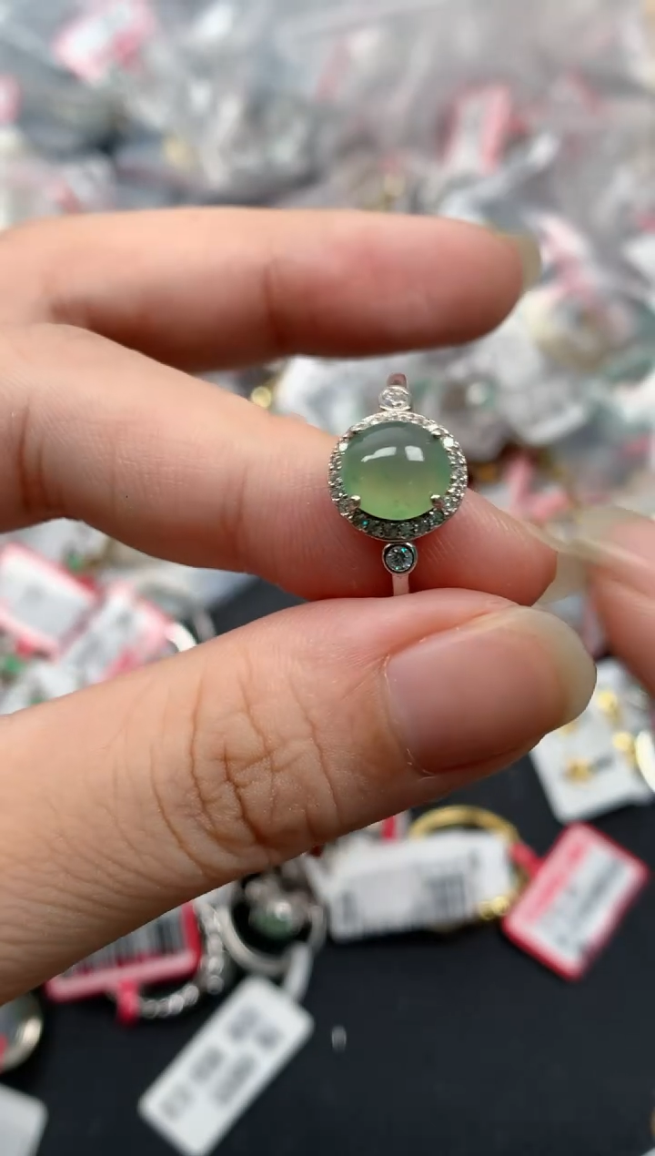 翡翠戒指银S925镶嵌天然A货缅甸翡翠