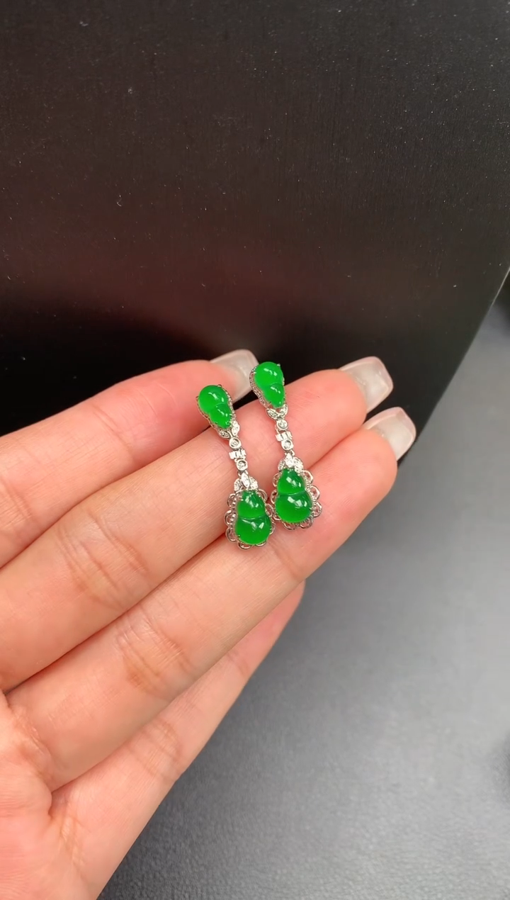 【闪购商品】翡翠颈饰18K金镶嵌葫芦耳饰