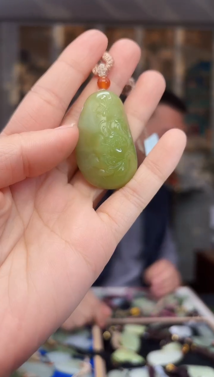 【闪购商品】和田玉颈饰未镶嵌拍一发一