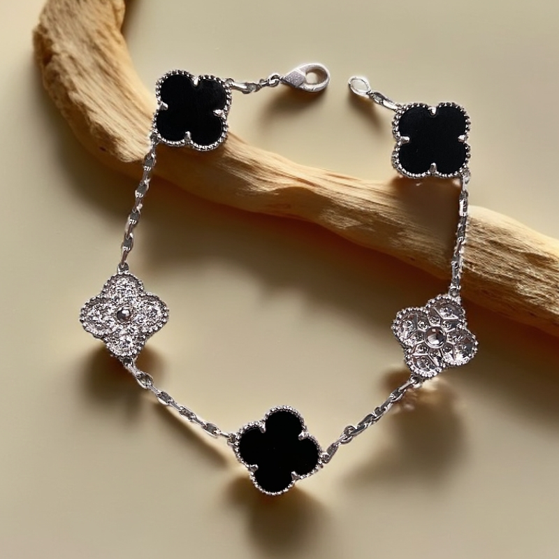 【玉素专属】18k金重金3+2黑熊猫手链（72小时鉴赏期）