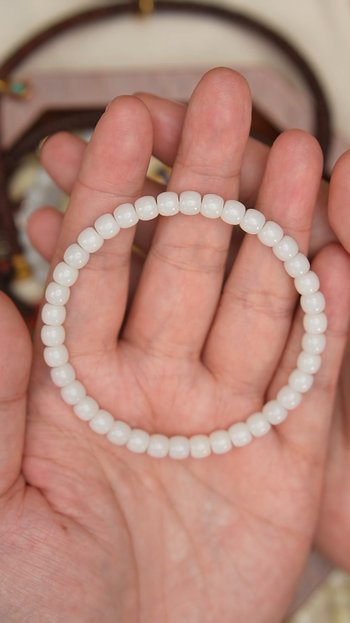 【闪购商品】和田玉珠宝奇石未镶嵌约mm+（单件）