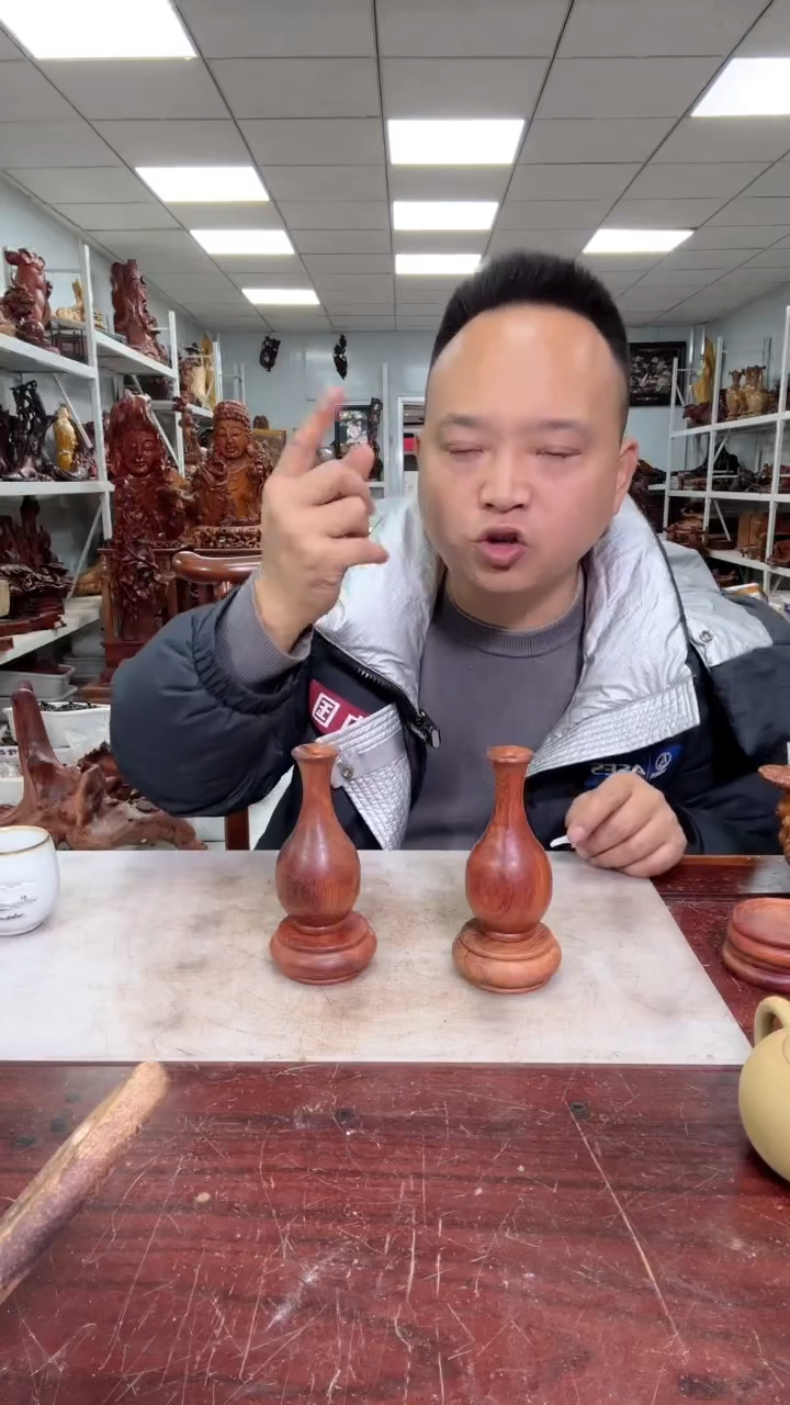 【闪购商品】花梨木类木雕工艺品88888888