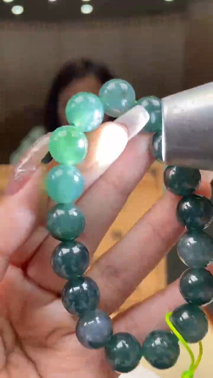 【闪购商品】翡翠颈饰未镶嵌      *141