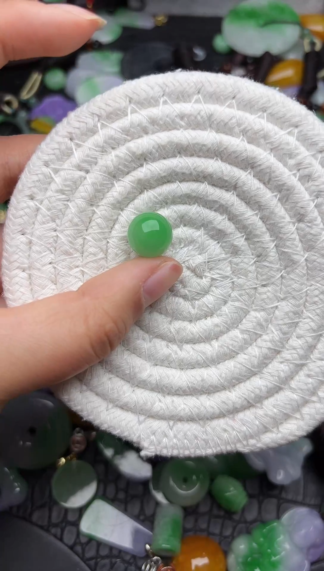 颈饰未镶嵌翡翠缅甸翡翠吊坠