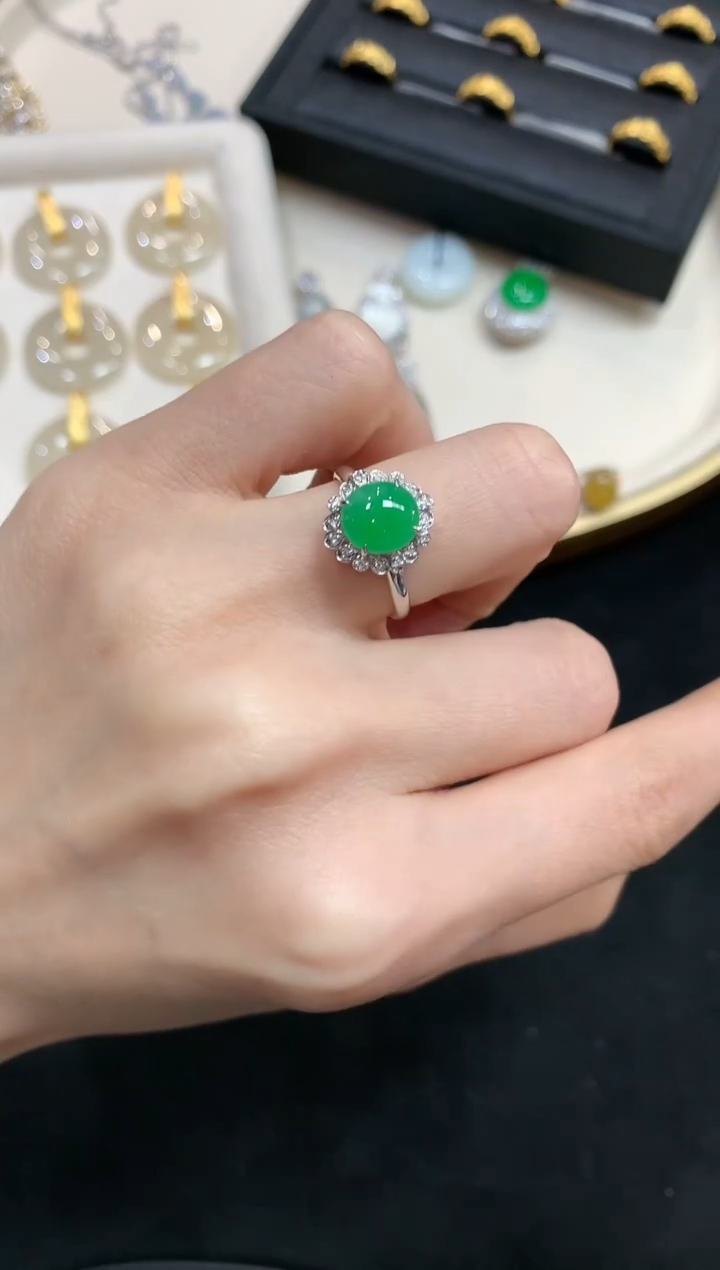 【闪购商品】翡翠戒指18K金镶嵌W425|2980