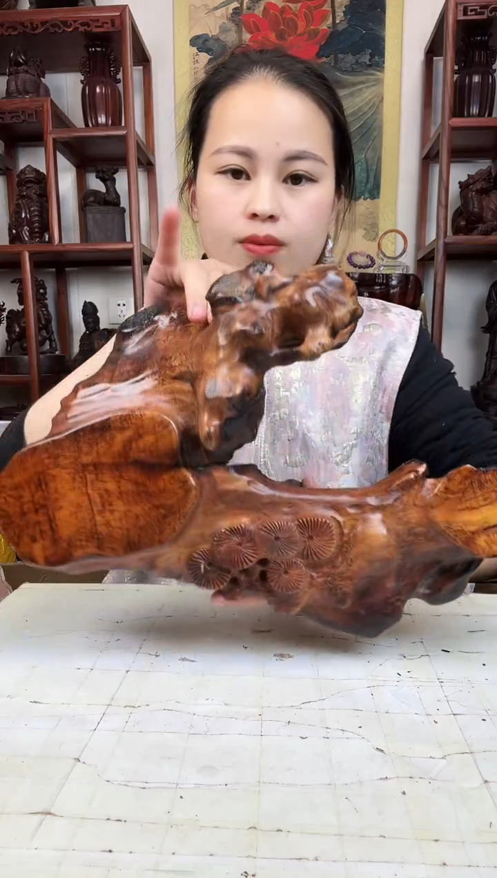 【闪购商品】木臻宝工艺随行底座