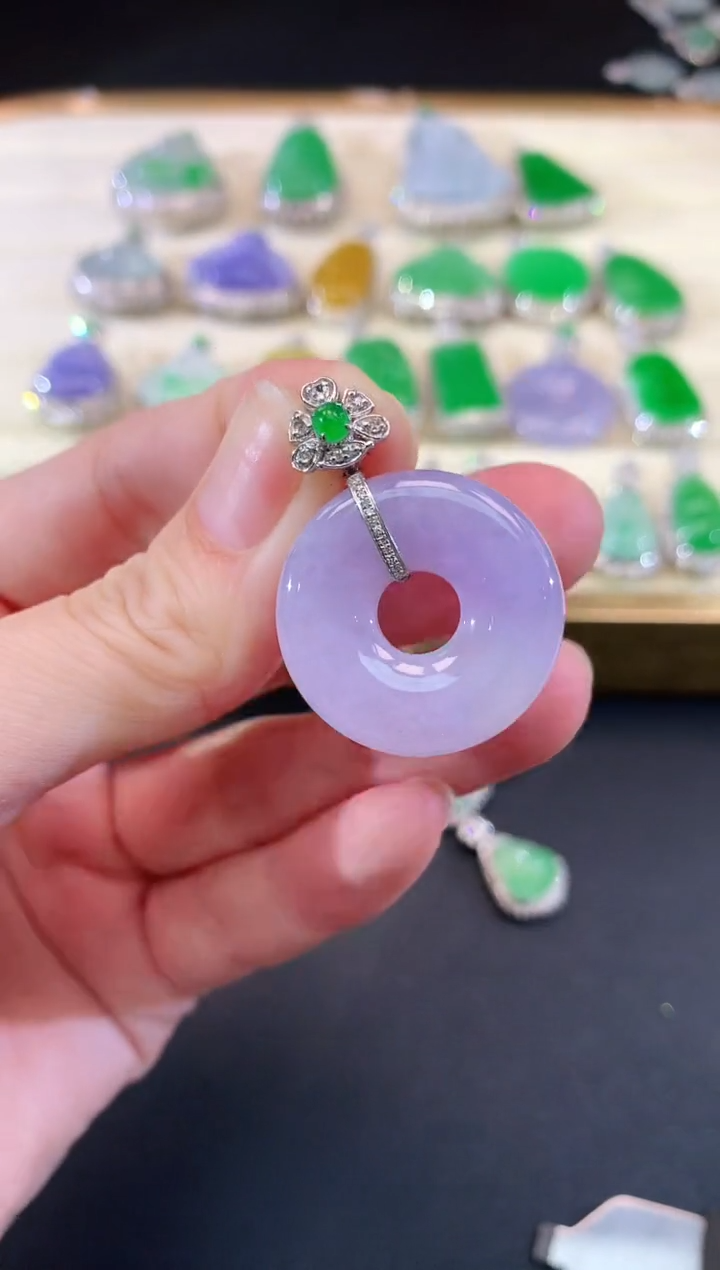 翡翠18K金镶嵌吊坠(不含链)甜甜圈|8800