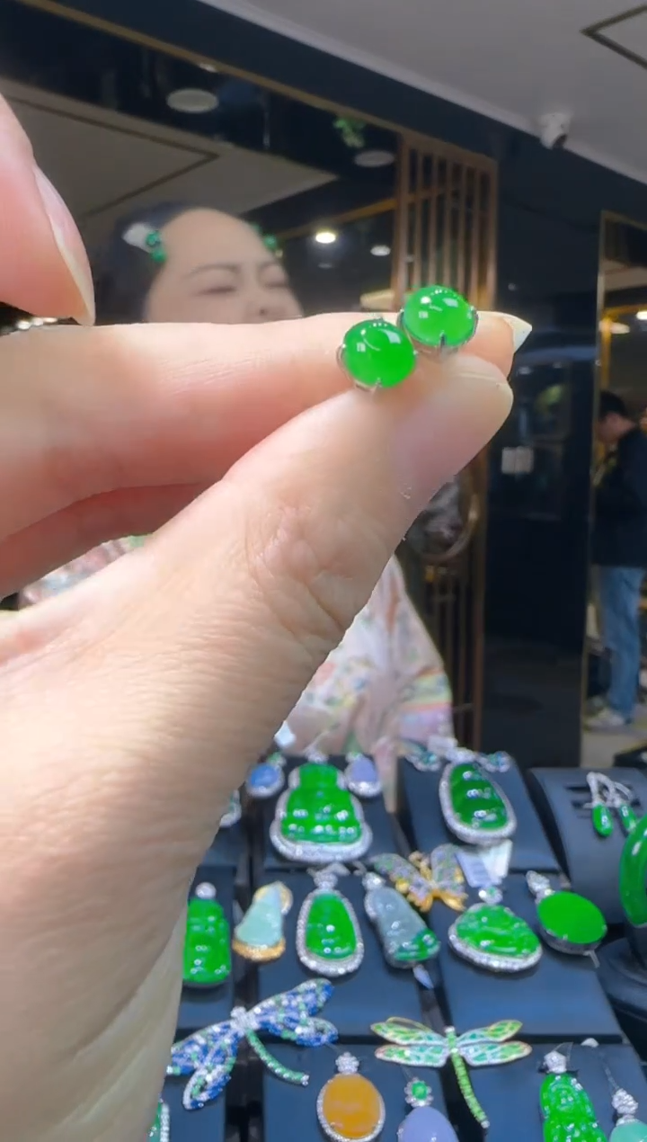 银S925镶嵌翡翠耳饰008(多样性发货发其一)