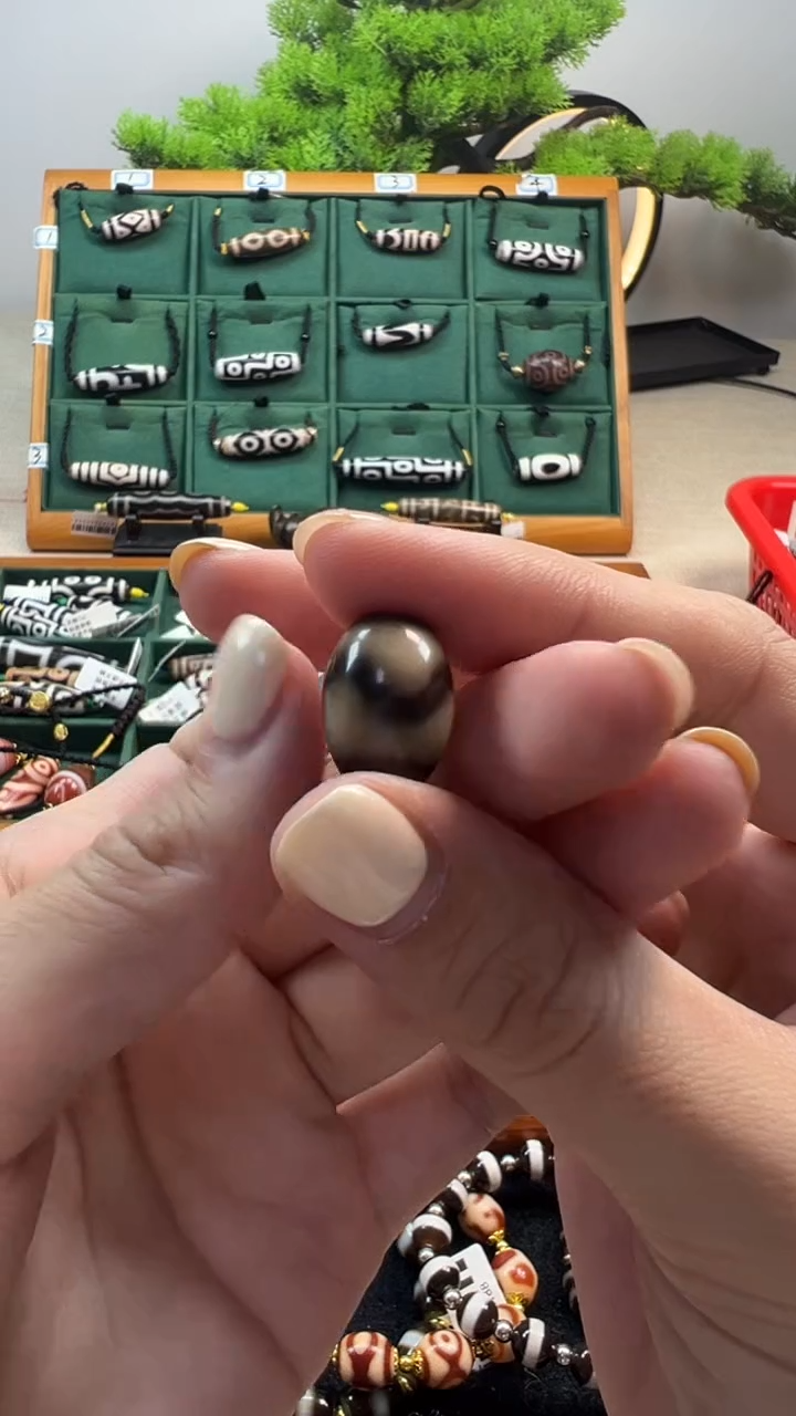 玛瑙/玉髓（覆膜）颈饰未镶嵌59（微瑕随机发货）