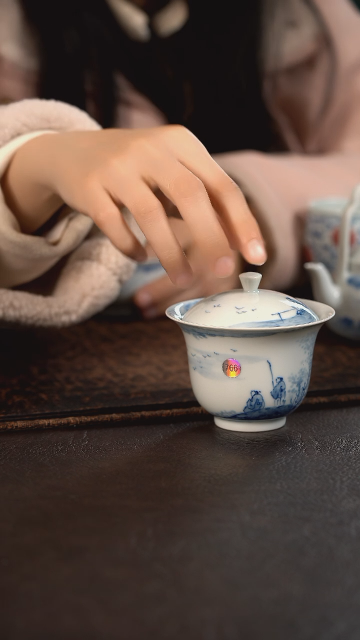 【闪购商品】杯766HLX陶瓷重工山水盖碗 内绘
