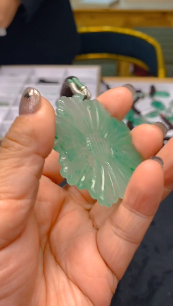 【闪购商品】石英质玉颈饰未镶嵌冰美人非洲翠058