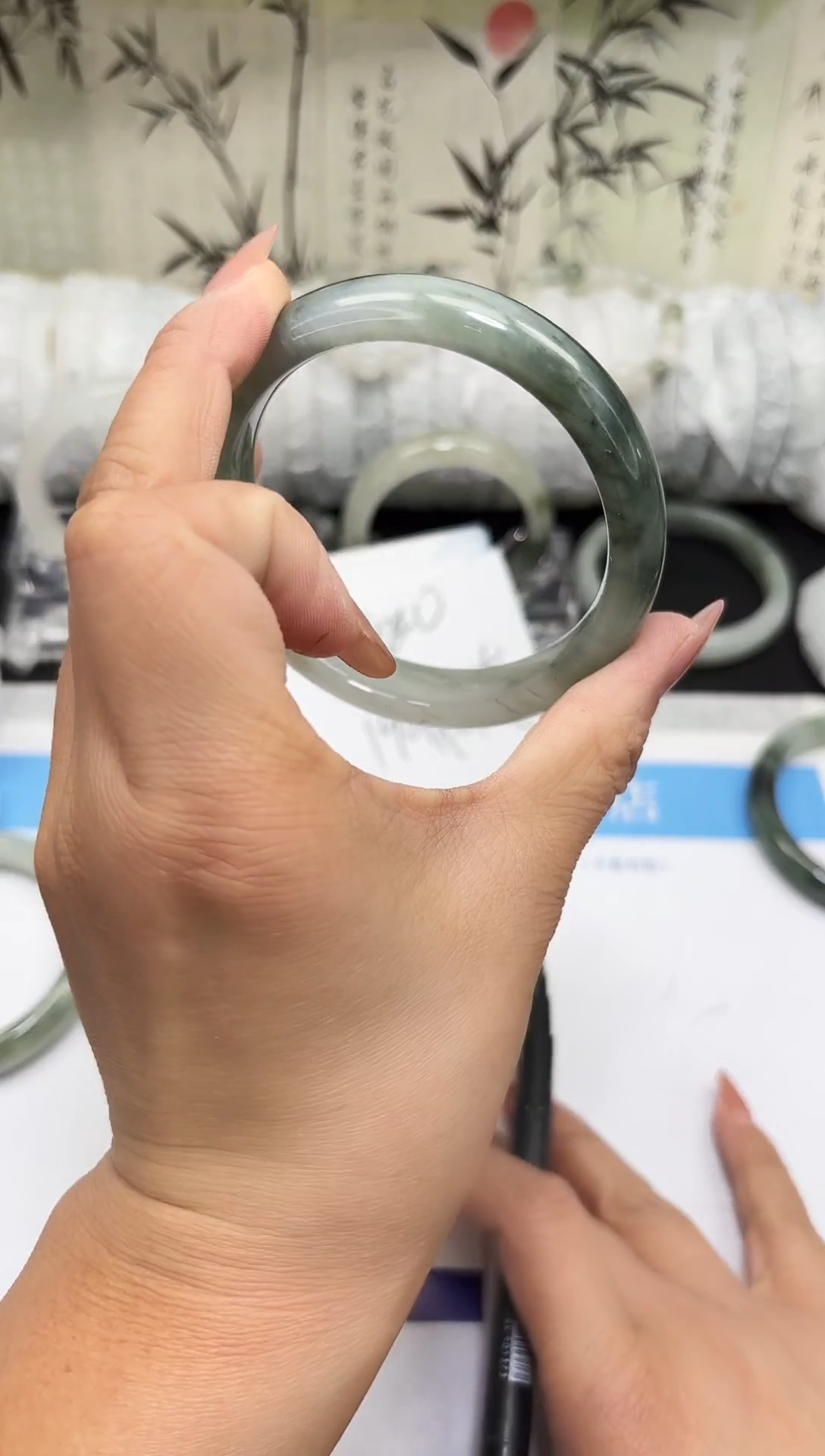 未镶嵌手镯石英质玉A195-61/62/63