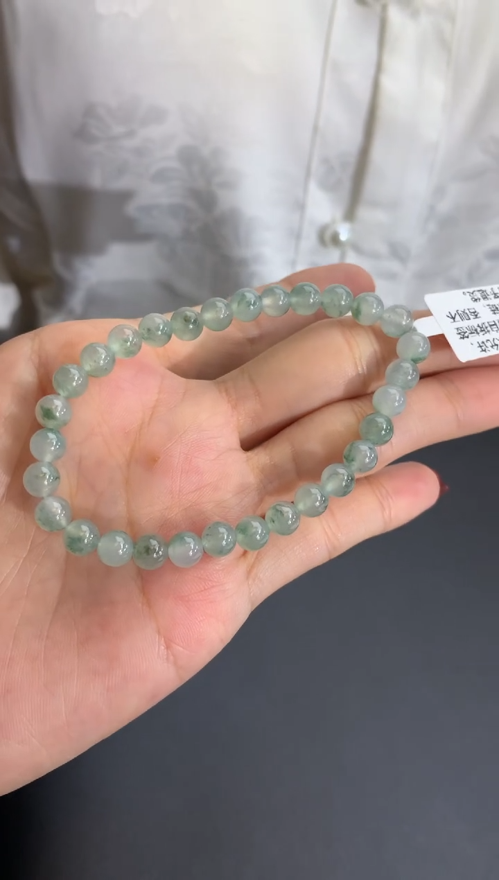 未镶嵌手串翡翠卡6mm