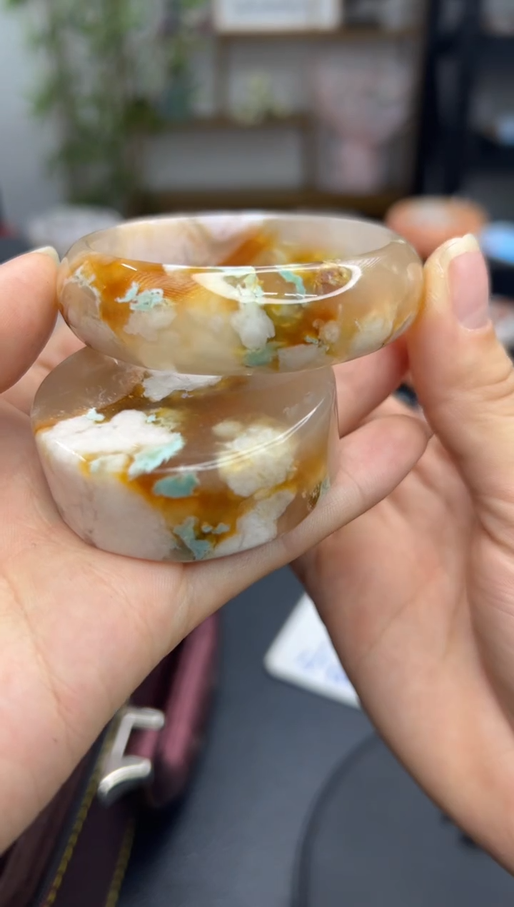 【闪购商品】石英质玉手镯未镶嵌A194(53圈赠送镯心)