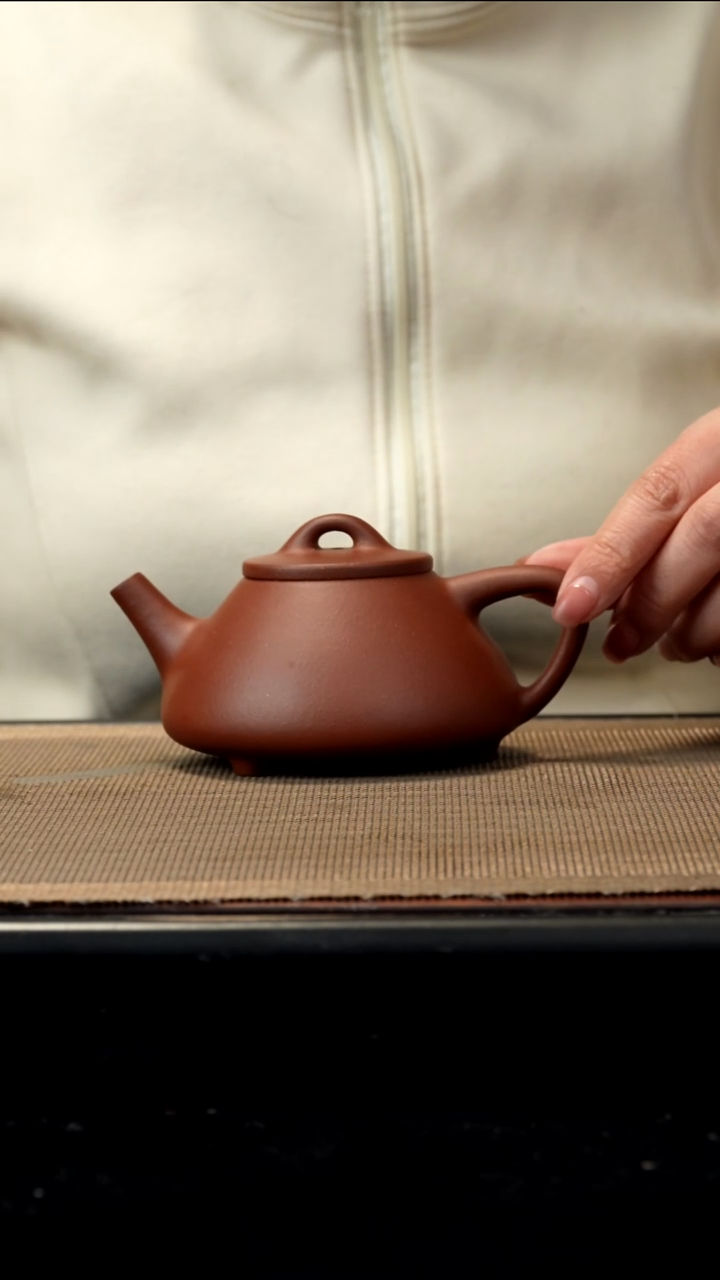 紫砂茶盏红泥子冶220CC