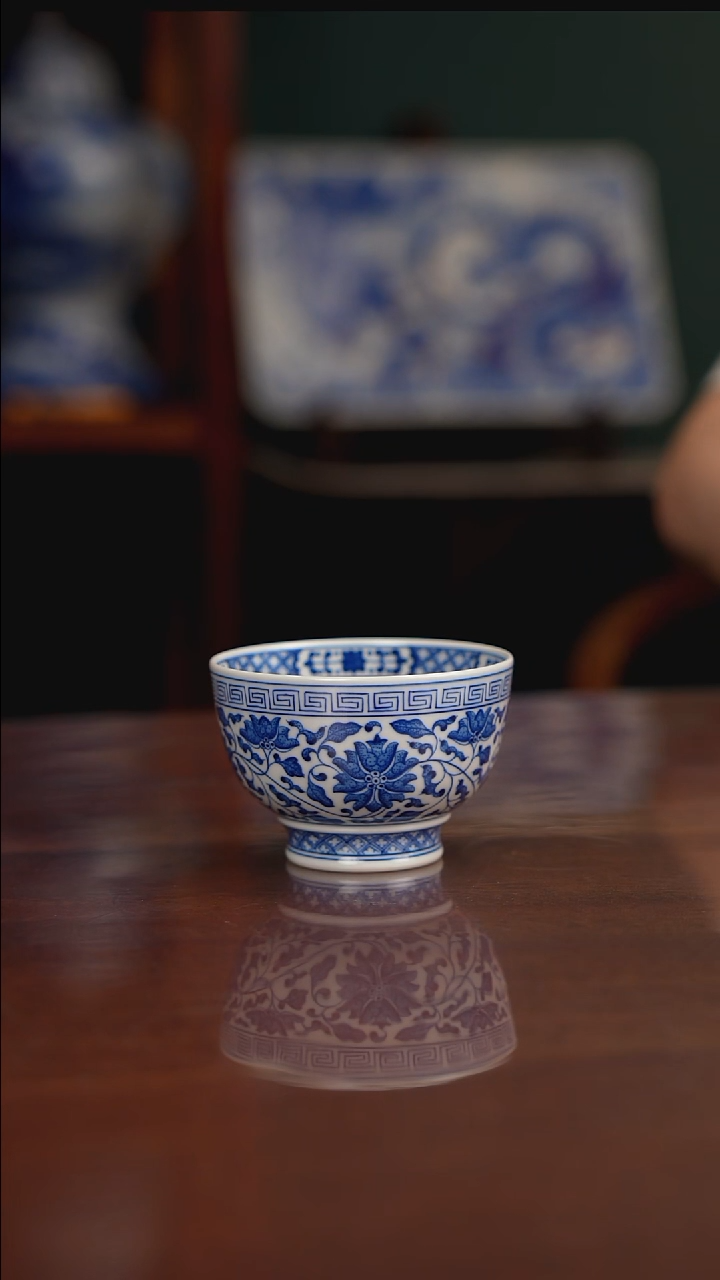 晓月柴窑 缠枝主人杯