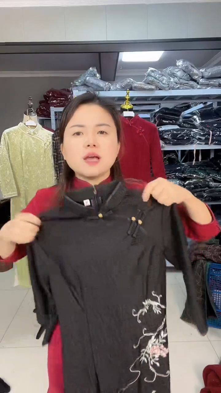 1--,m--孤品旗袍默认微瑕--完美主义慎拍