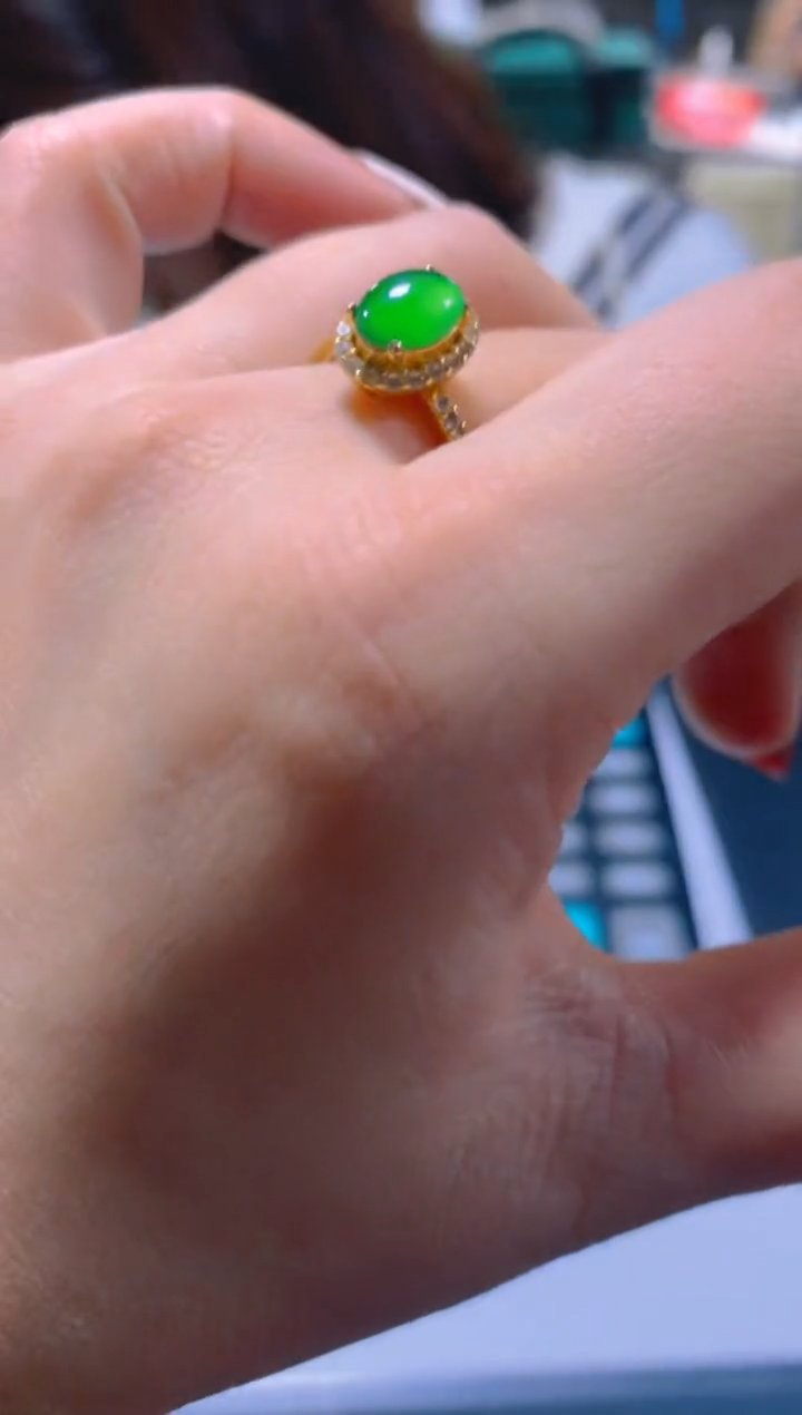 未镶嵌手链翡翠多样性发一