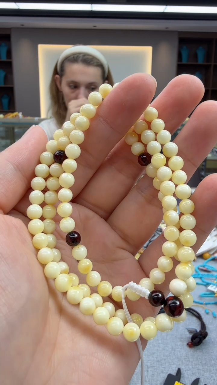 未镶嵌颈饰琥珀114秒拍号 假一罚三