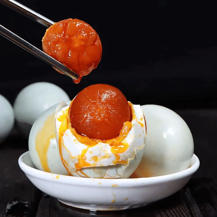 海鸭蛋新鲜开袋即食