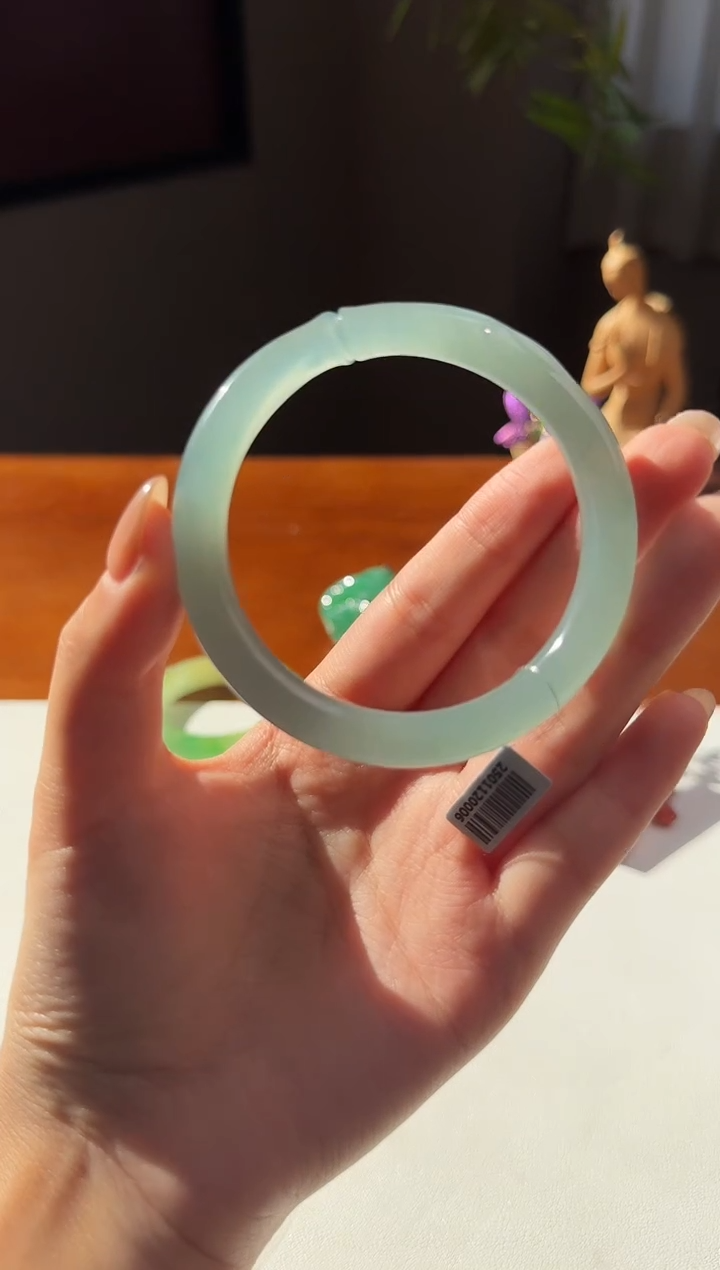 【闪购商品】翡翠手镯未镶嵌【鑫鑫】