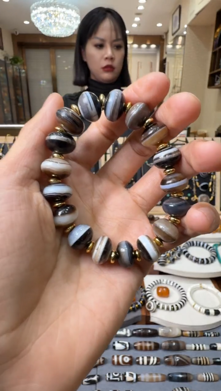 【闪购商品】玛瑙/玉髓珠宝半成品未镶嵌玛瑙珠手串