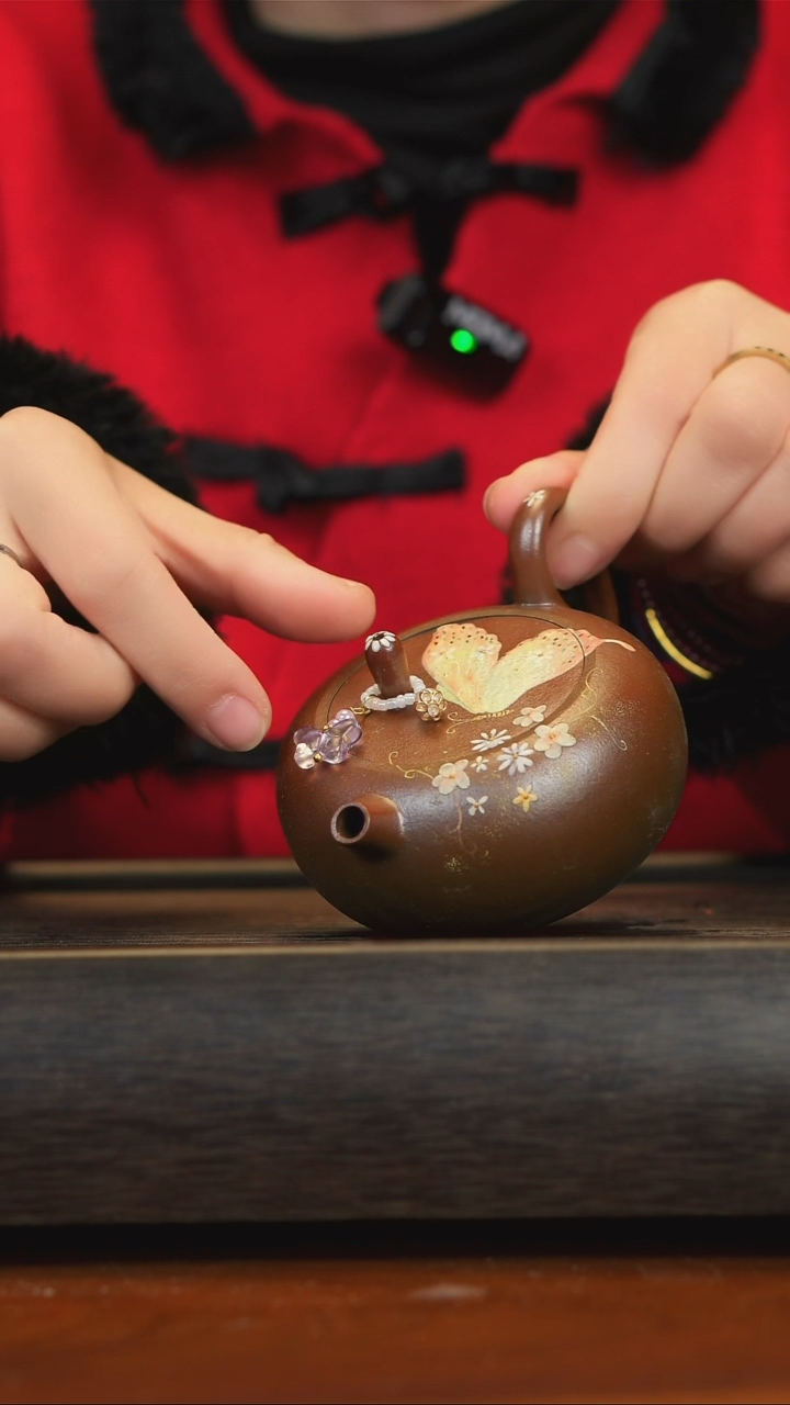 【闪购商品】紫砂茶壶柴烧蝶恋花香