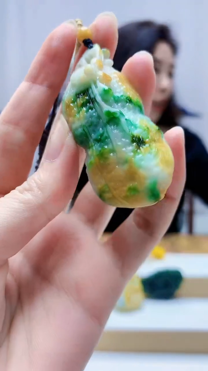未镶嵌定制翡翠4829zm-毛货挂件42