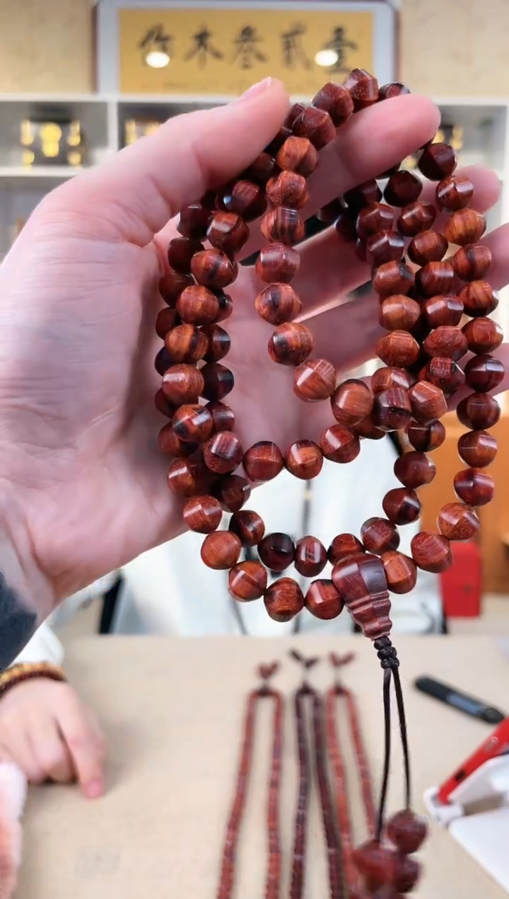 【闪购商品】檀香紫檀（小叶紫檀）琴料 六面珠108颗 尺寸8*10