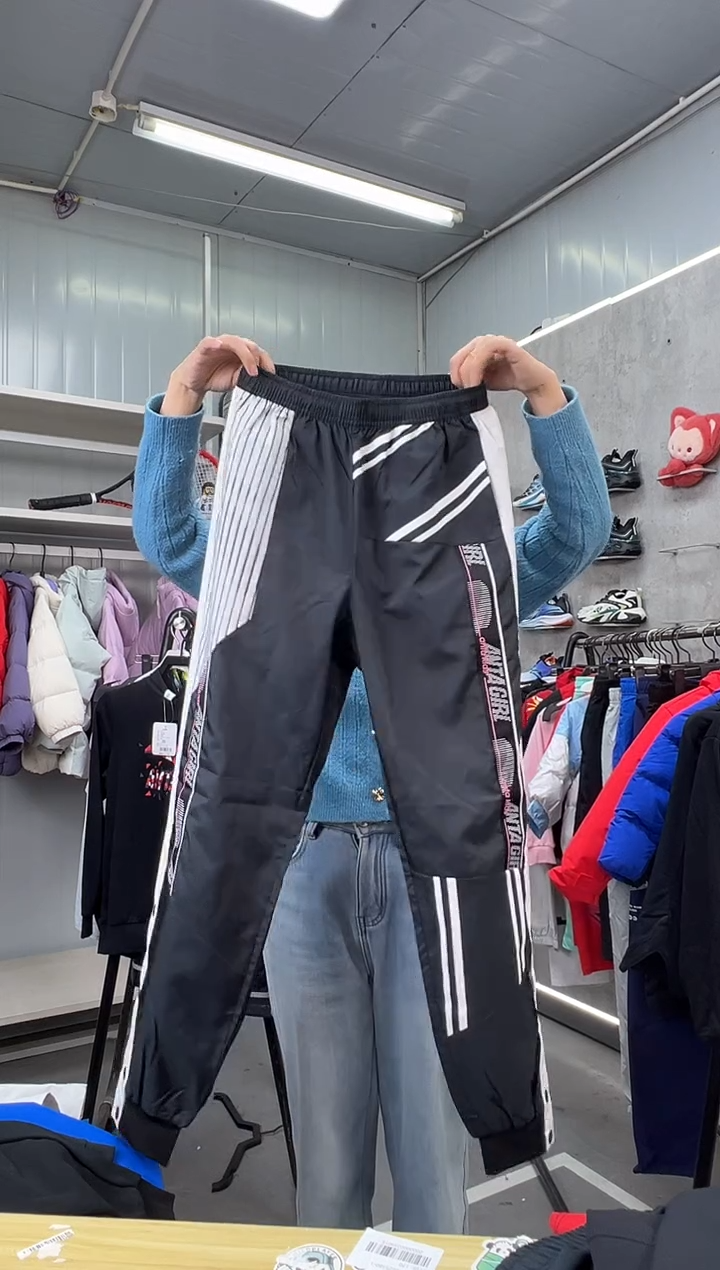 【闪购商品】安踏儿童服装尺码：160