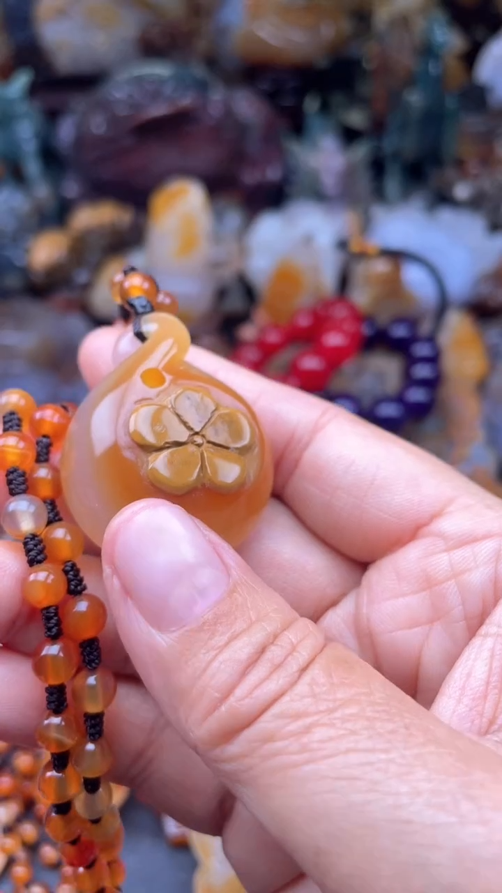 【闪购商品】玛瑙/玉髓颈饰未镶嵌AA