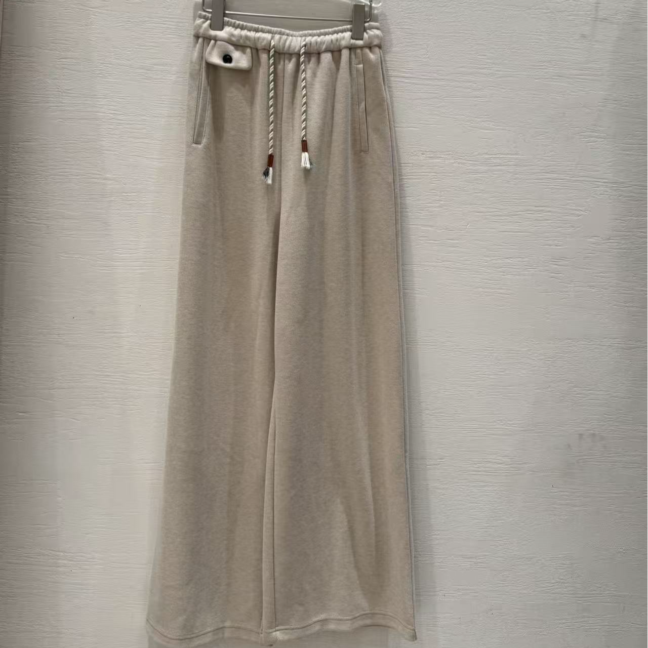 冬季新款哈喽家直筒裤