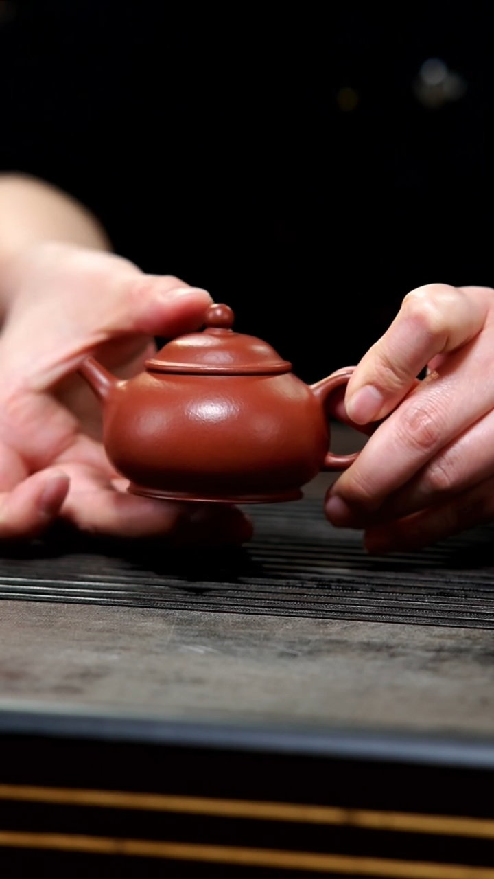 【闪购商品】紫砂茶壶10-微瑕半手朱泥小潘壶90cc