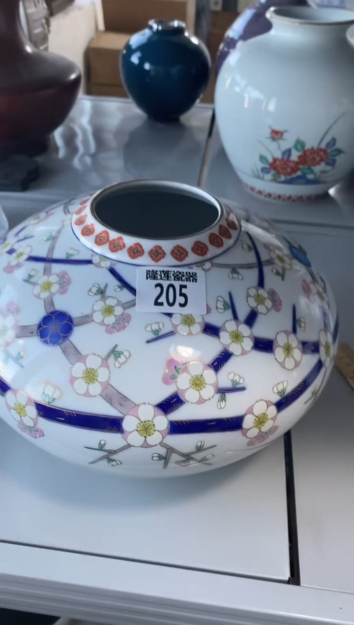 瓷片渣*喵隆莲瓷器欢迎大家