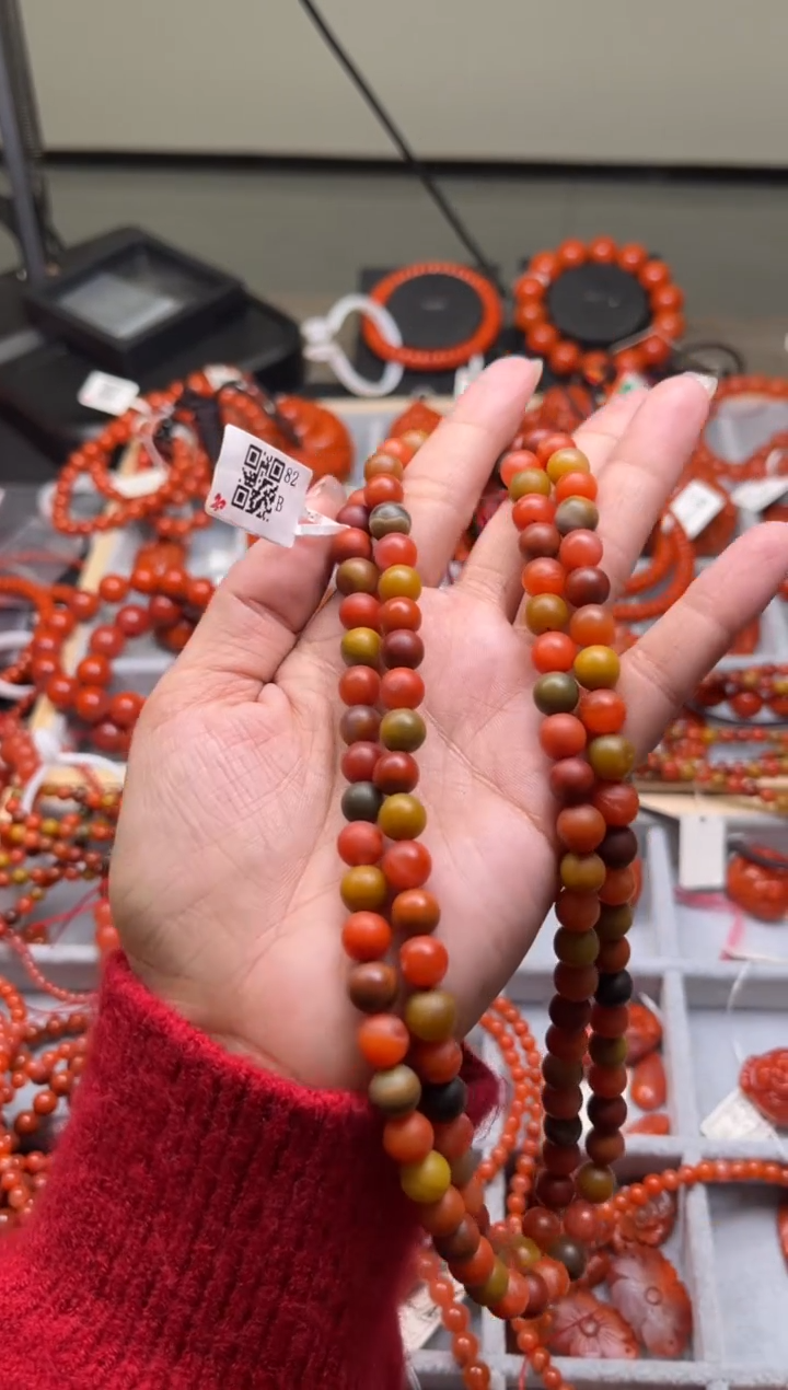 【闪购商品】南红玛瑙珠宝奇石未镶嵌7