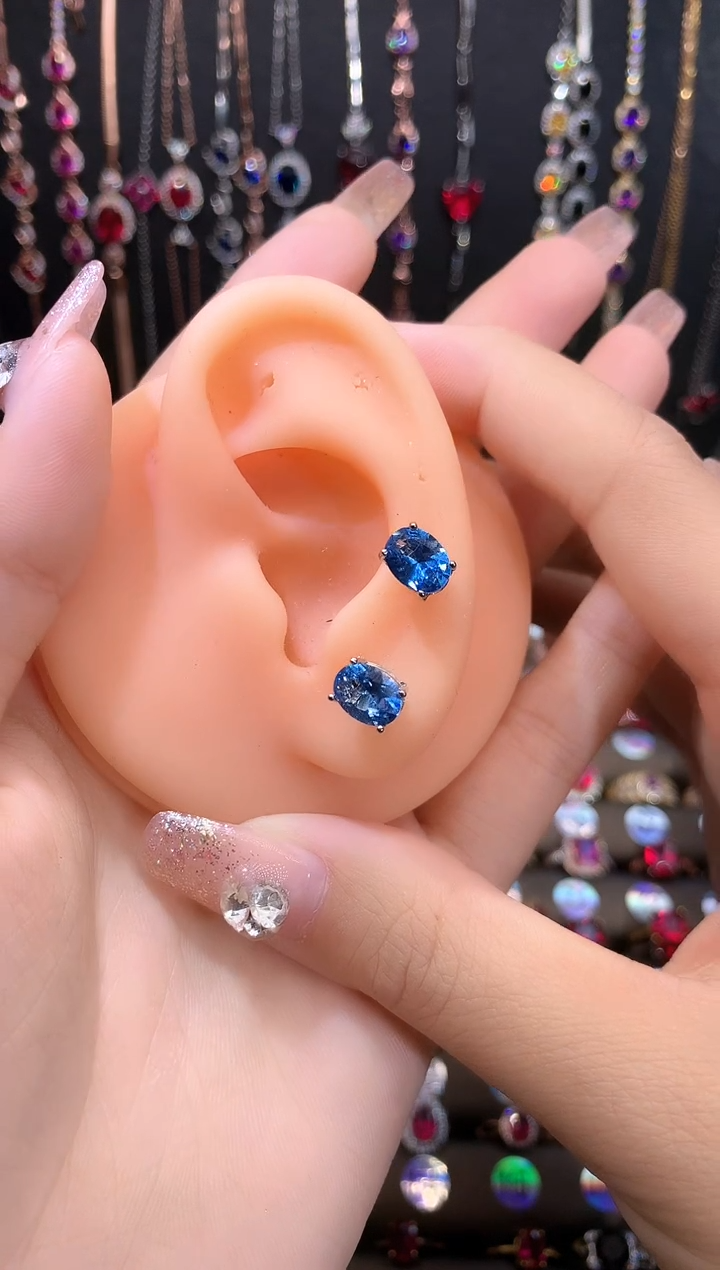 蓝宝石耳饰银S925镶嵌银色68