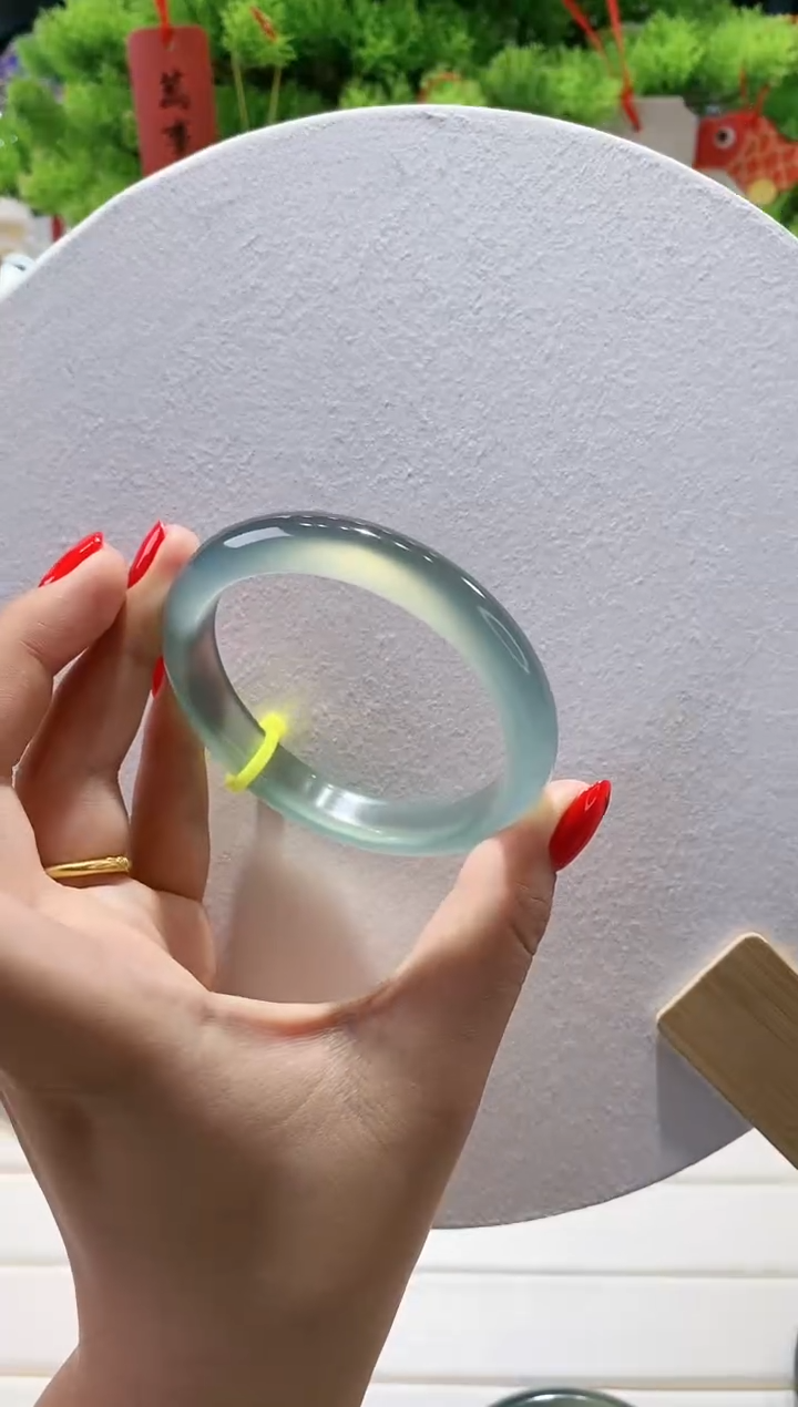 【闪购商品】玛瑙/玉髓手镯未镶嵌64-56