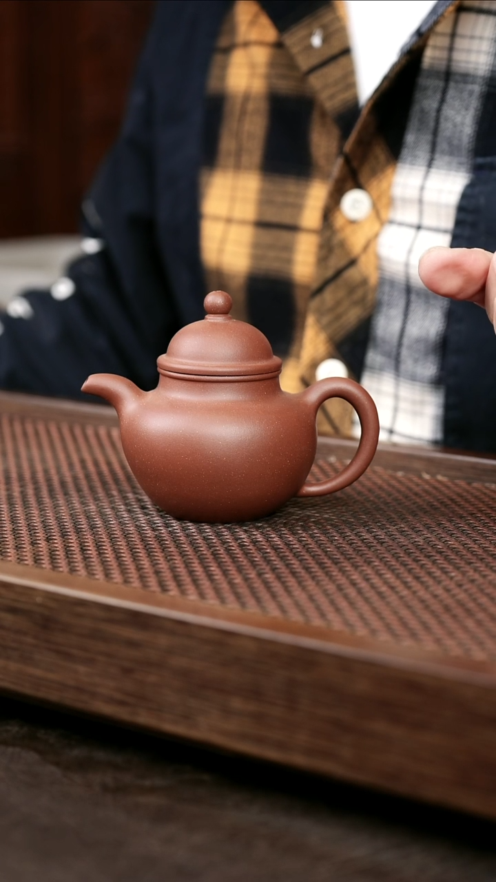 茶壶紫砂底槽清寿珍掇球 