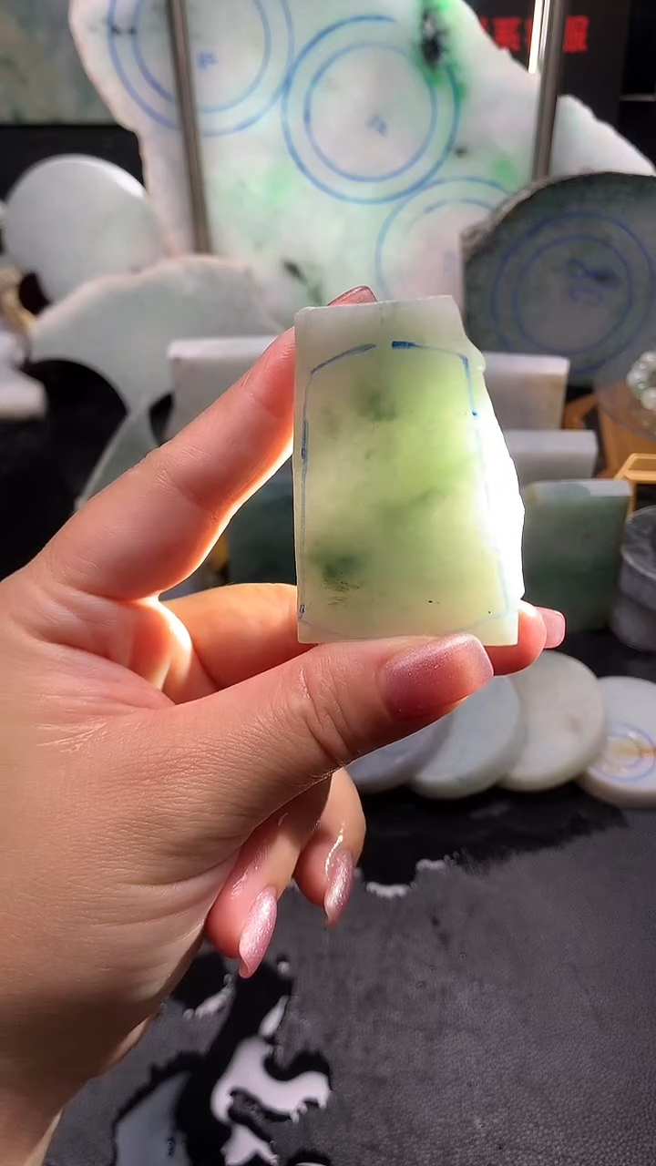 未镶嵌裸石翡翠2